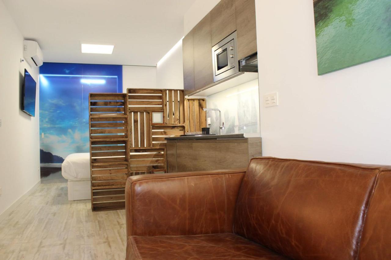 Apartamentos Zarautz Centro, Con Tarjeta Parking Gratis En Zona Azul Y Residentes Exterior photo